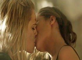 Eliza Taylor & Alycia Debnam-Carey 13 Lesbian in The 100 (No Music) Sex Scene on girlsfans.net