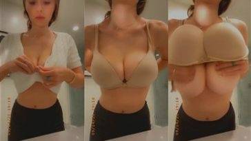 Sophie Mudd Topless Boobs Tease  Video  on girlsfans.net