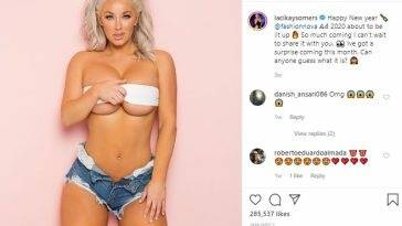 Laci Kay Somers Nude Topless Cooking "C6 on girlsfans.net