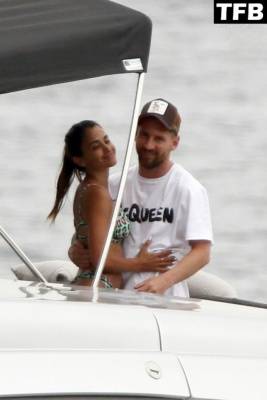 Antonela Roccuzzo & Lionel Messi Share Some PDA in Ibiza on girlsfans.net