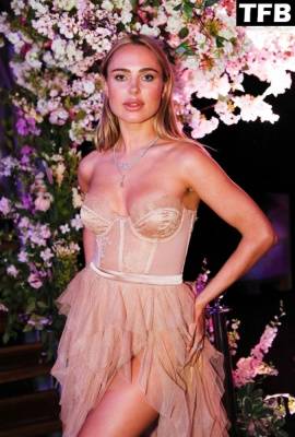 Kimberley Garner Looks Sexy While Attending the Boodles Boxing Ball at Old Billingsgate in London on girlsfans.net