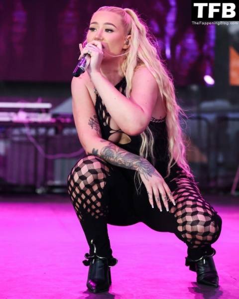 Iggy Azalea Performs at The 39th Annual Long Beach Pride Parade and Festival in Long Beach (150 New Photos) on girlsfans.net