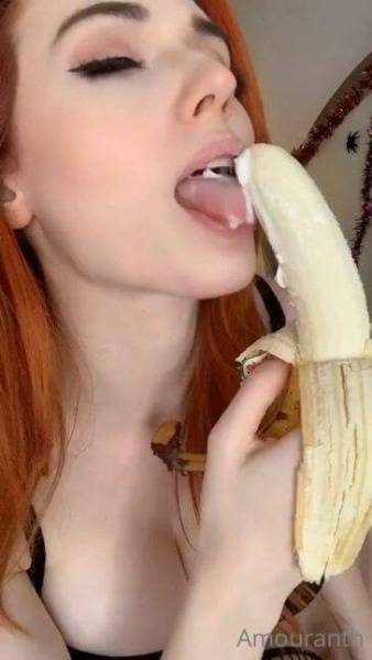 Amouranth Blowjob Banana Onlyfans Video Leaked on girlsfans.net