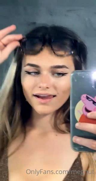Megnutt02 Nude Mirror Selfie Tease Onlyfans Video Leaked on girlsfans.net