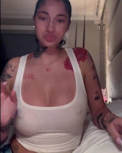 Bhad Bhabie Sexy Nipple Pokies Top Snapchat Video Leaked on girlsfans.net
