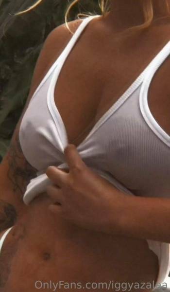Iggy Azalea Nude See-Through Pool  Video  - Usa - Australia on girlsfans.net