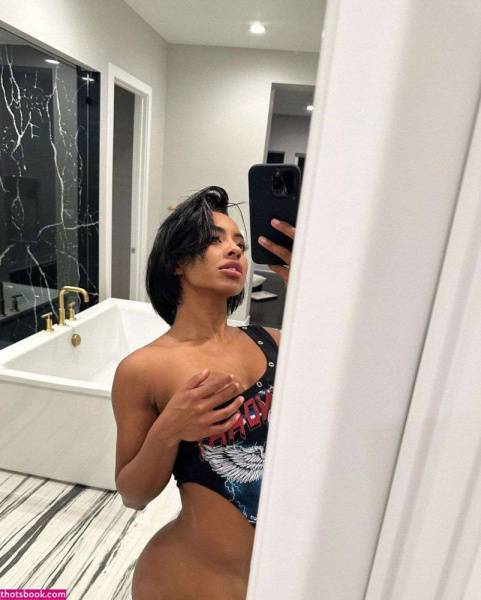 Qimmah Russo OnlyFans Photos #12 on girlsfans.net