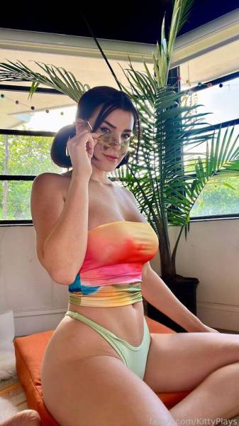 KittyPlays Sexy Colorful Top Thong Fansly Set Leaked on girlsfans.net
